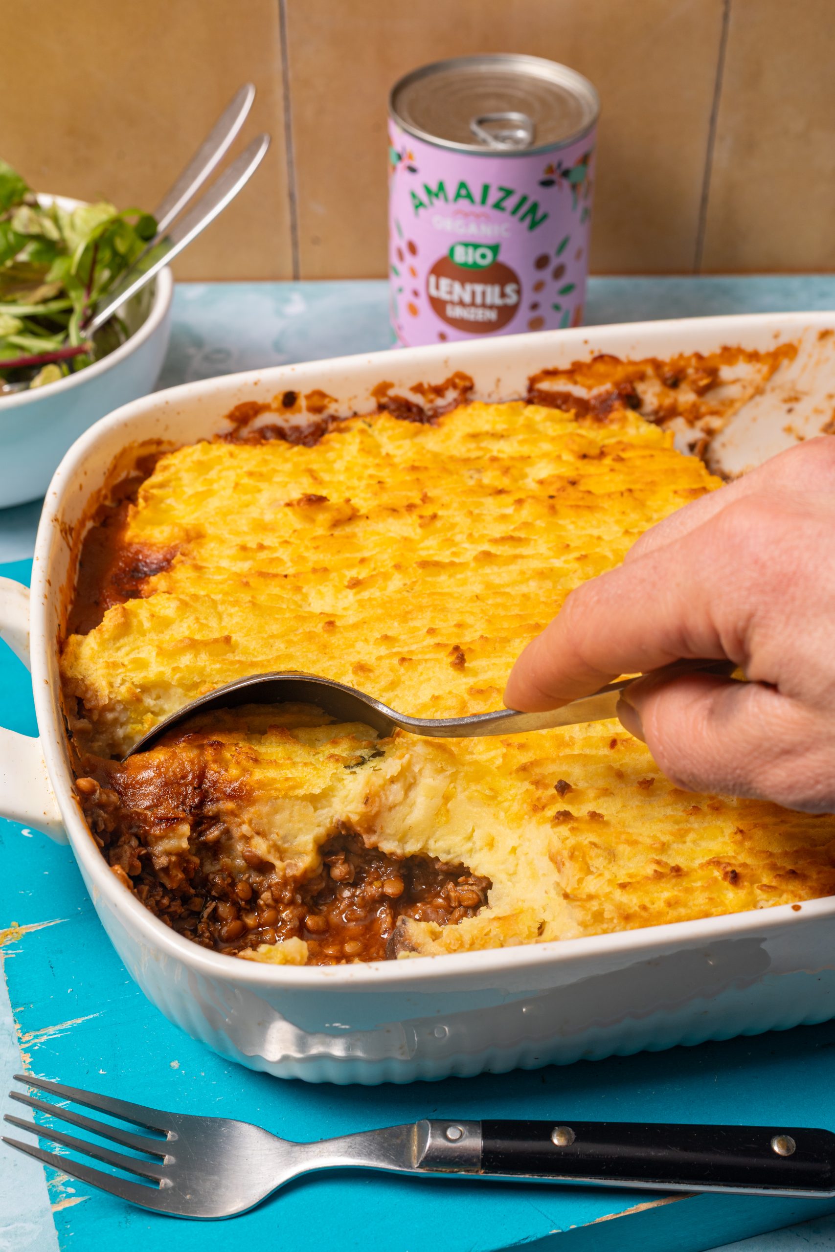 Kruidige champignons en linzen shepherd's pie (portrait 3 - still uit video)